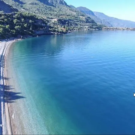 Sens De Dieu - Private Luxury Diakopto