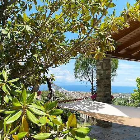 Sens De Dieu - Private Luxury Diakopto
